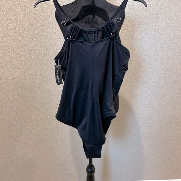 Jantzen one piece swimsuit - Picture 2 of 6